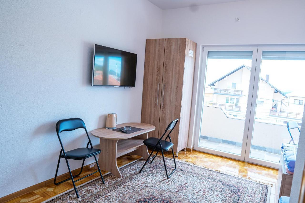 Apartmani Hadzic Zivinice Eksteriør billede