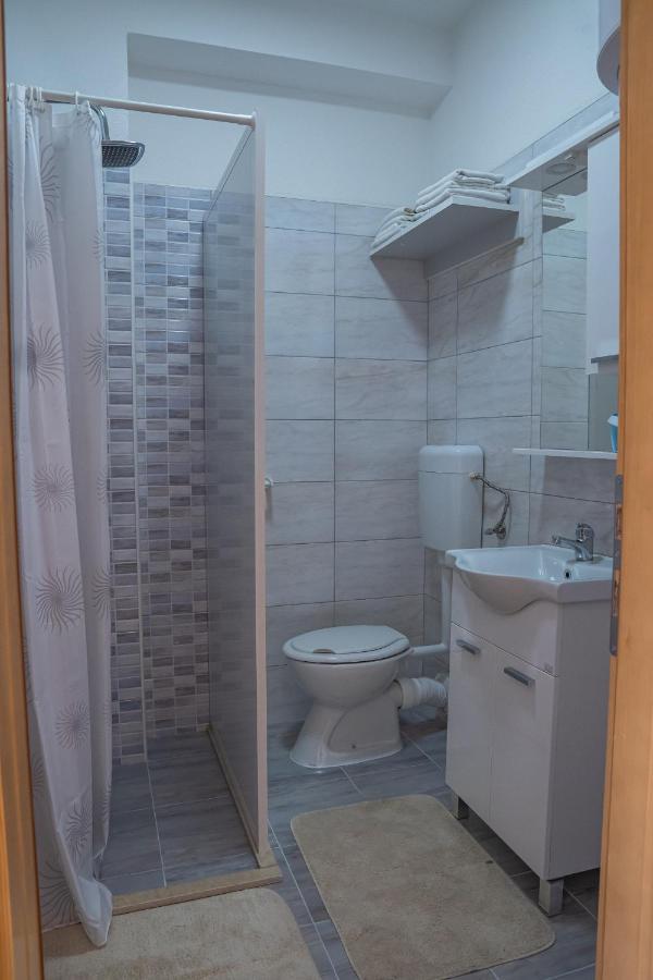 Apartmani Hadzic Zivinice Eksteriør billede