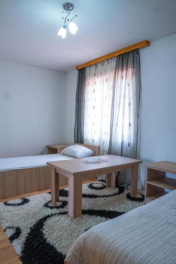 Apartmani Hadzic Zivinice Eksteriør billede