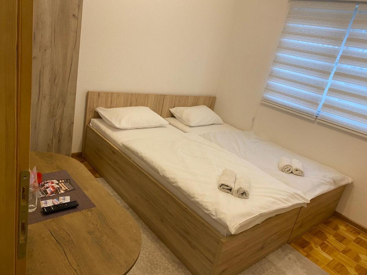 Apartmani Hadzic Zivinice Eksteriør billede